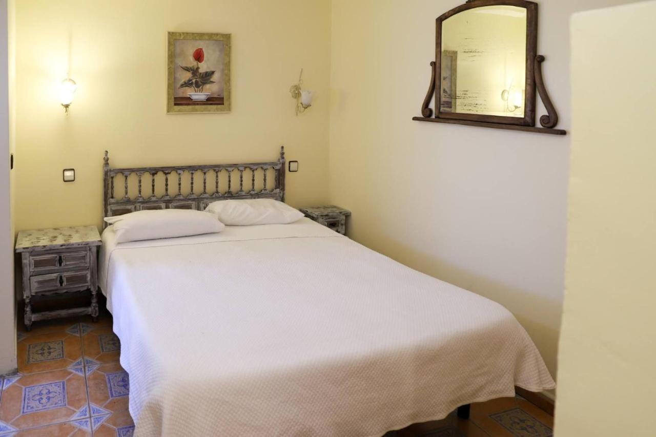Hostal Castilla 아랑페즈 외부 사진